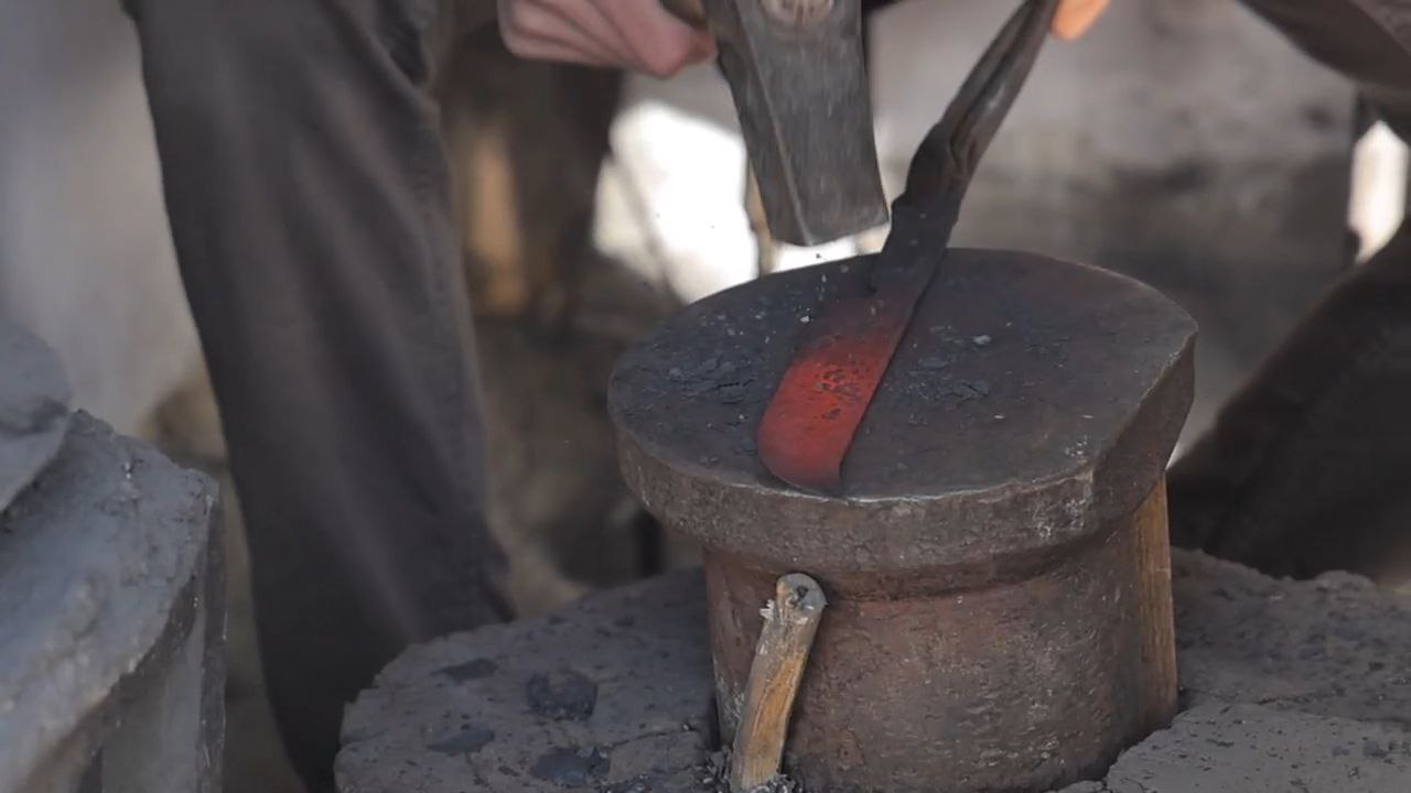 The Chust Knife: From an Ancient Craft to a Tourism Brand
