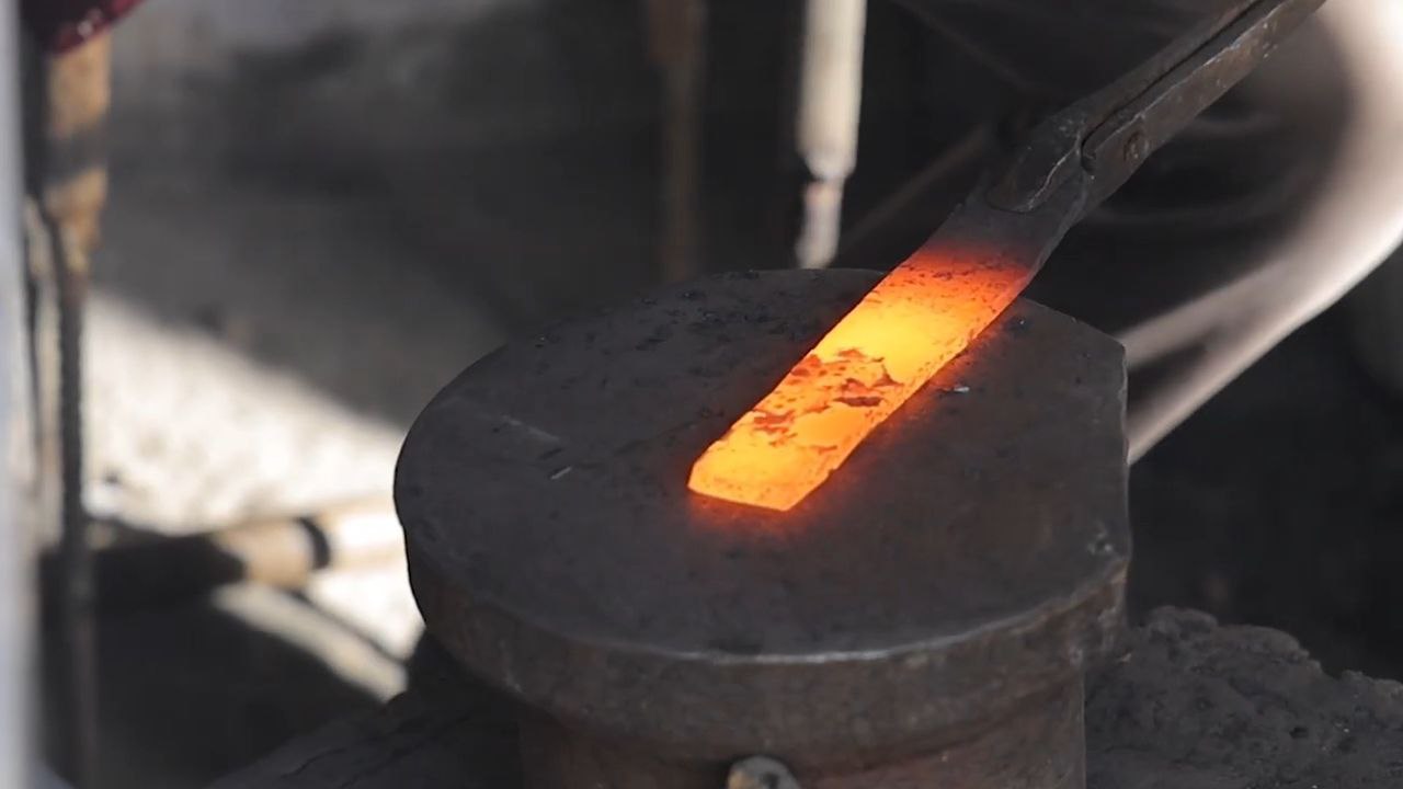 The Chust Knife: From an Ancient Craft to a Tourism Brand