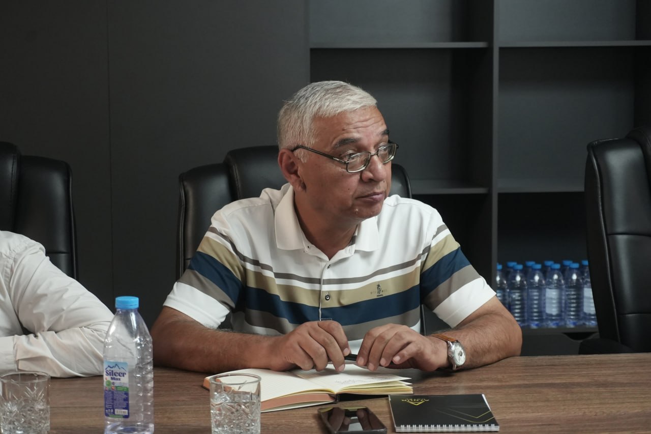 Namanganda ochiq muloqot: Uzbekistan Airways rahbariyati sayyohlik agentliklari va yoshlar uchun sayyor qabul o‘tkazdi