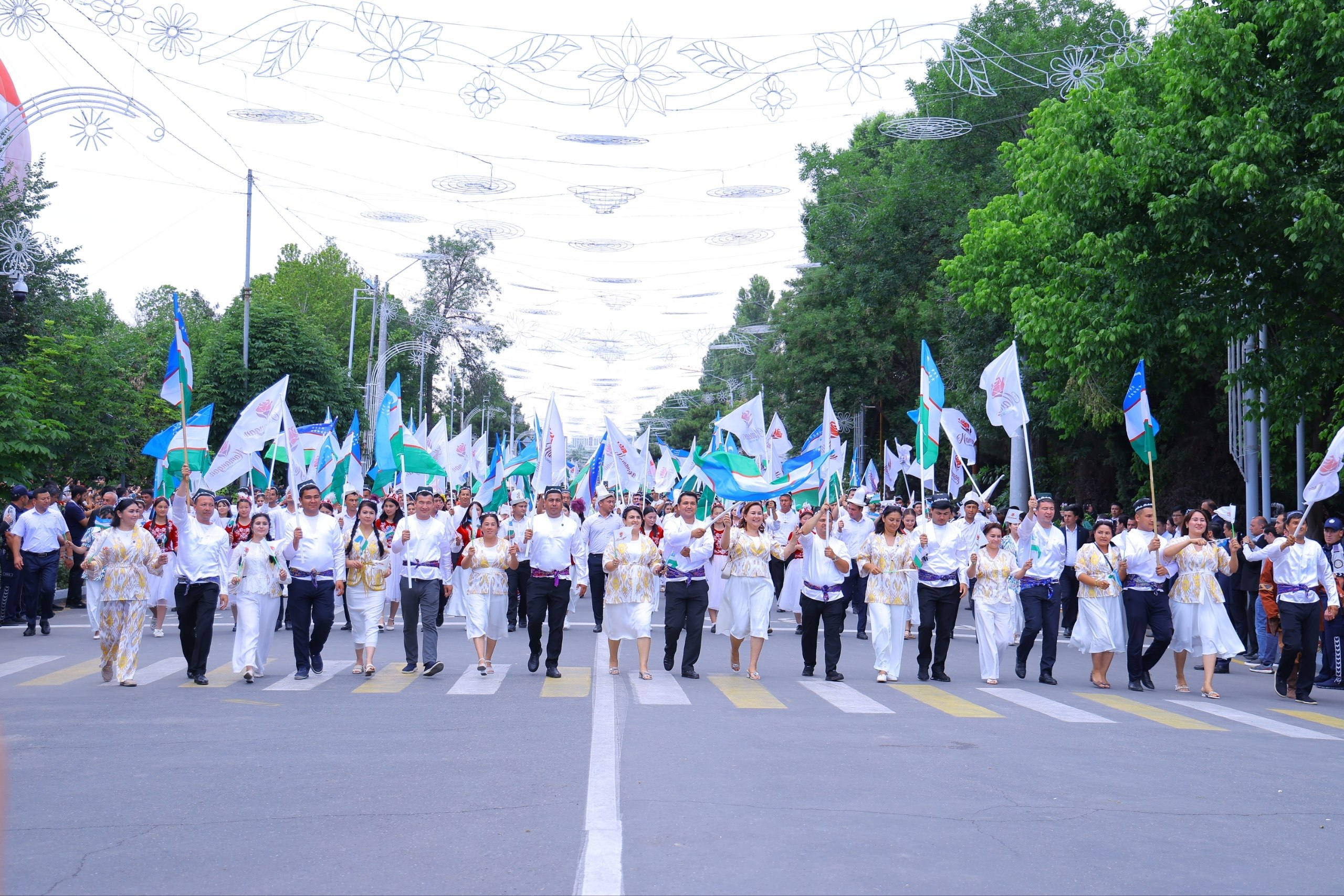 Namangan Once Again Becomes the Capital of Flowers: The 65th International Flower Festival Continues
