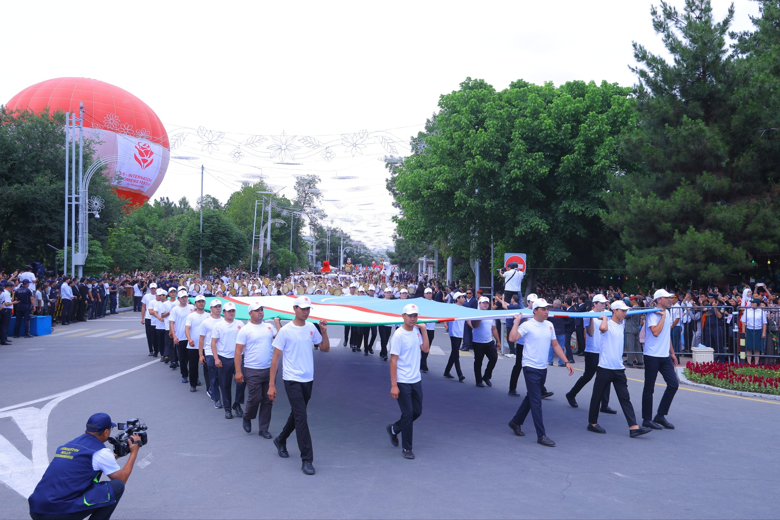 Namangan Once Again Becomes the Capital of Flowers: The 65th International Flower Festival Continues