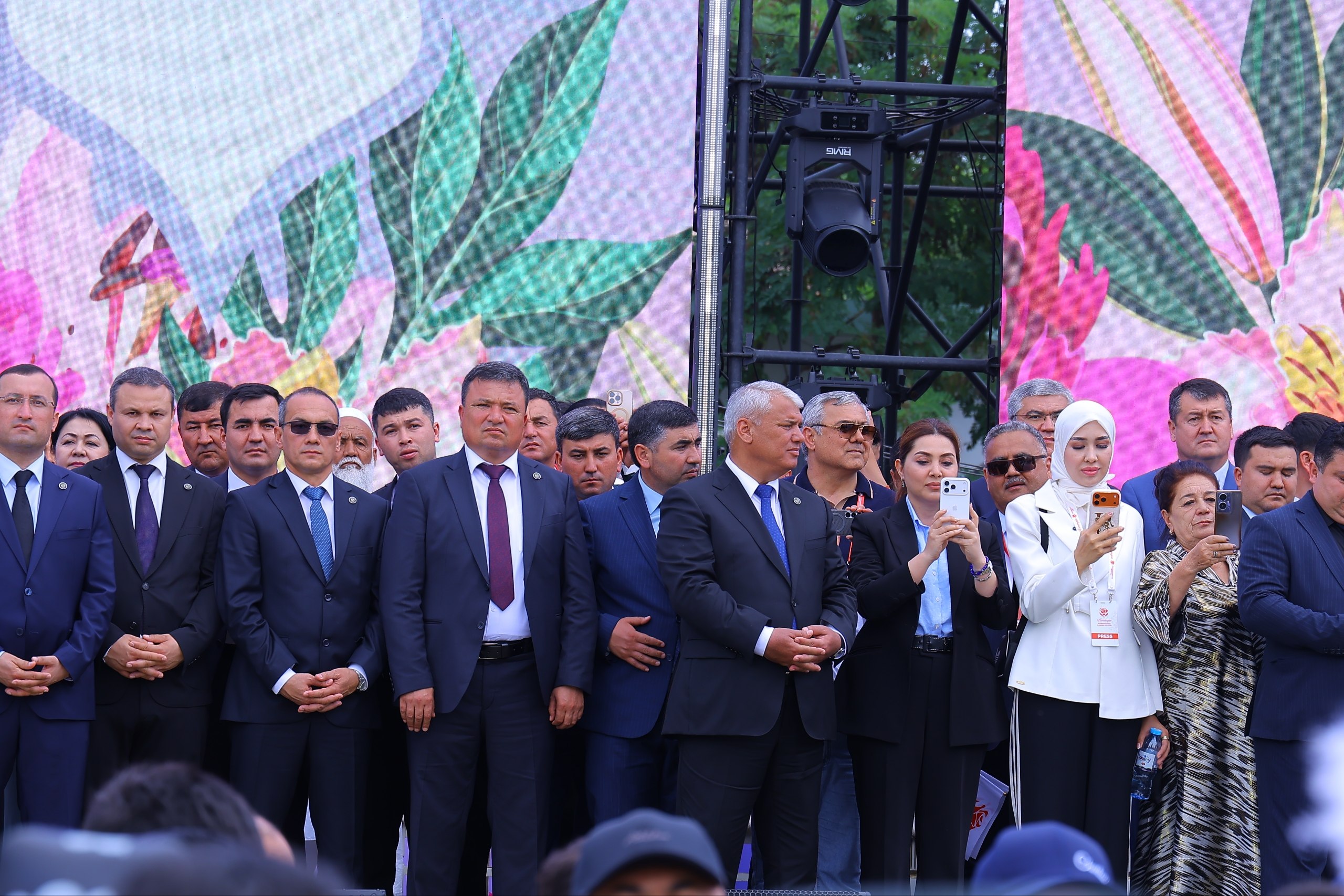 Namangan Once Again Becomes the Capital of Flowers: The 65th International Flower Festival Continues